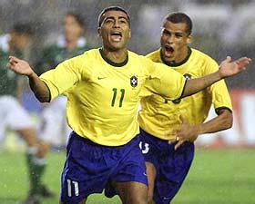 作为前锋插 作为前锋插