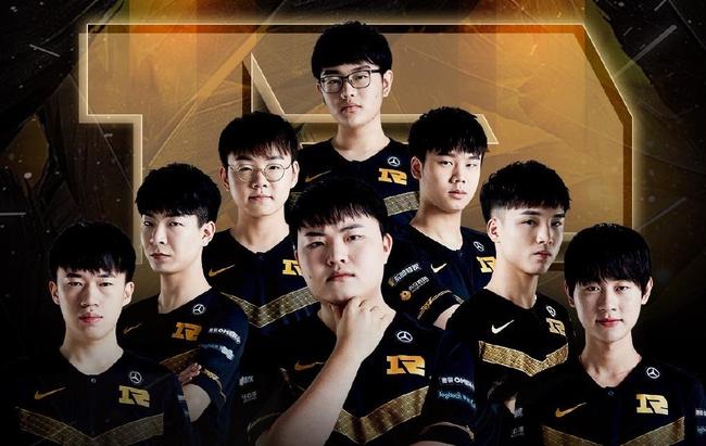 足球界的未 足球界的未