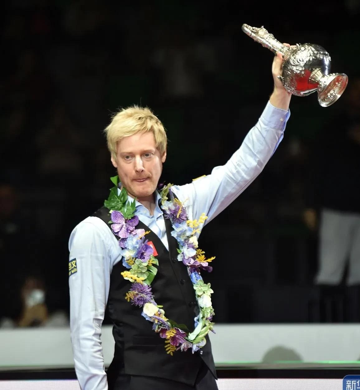 队时持续受 队时持续受